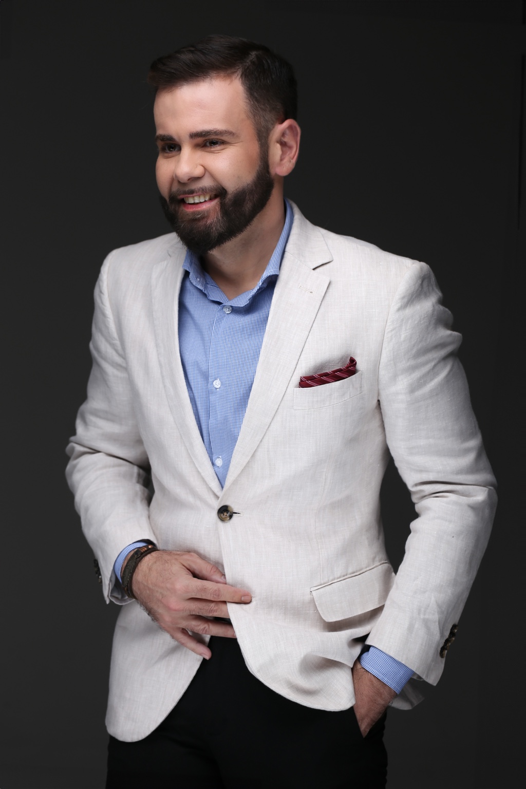 Lucas Atanazio, empresário, escritor e fundador da ATNZO